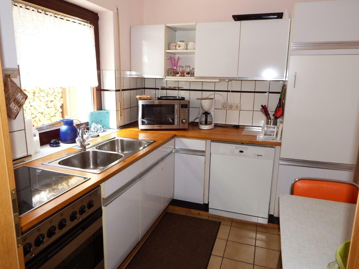 Nette Ferienwohnung Mit Eigenem Eingang Und Sonnenterrasse Идштайн Экстерьер фото