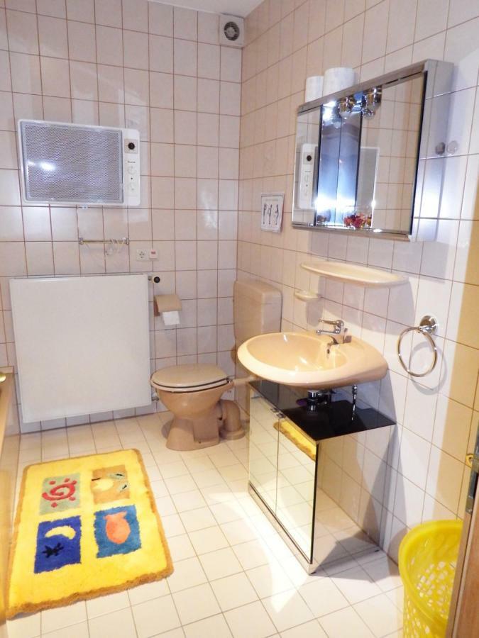 Nette Ferienwohnung Mit Eigenem Eingang Und Sonnenterrasse Идштайн Экстерьер фото